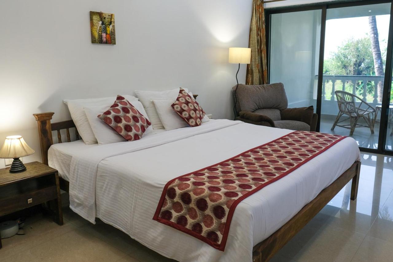 Shanu'S Seaside Inn - A Family-Run Guesthouse Just 100 Metres From Candolim Beach Exterior foto